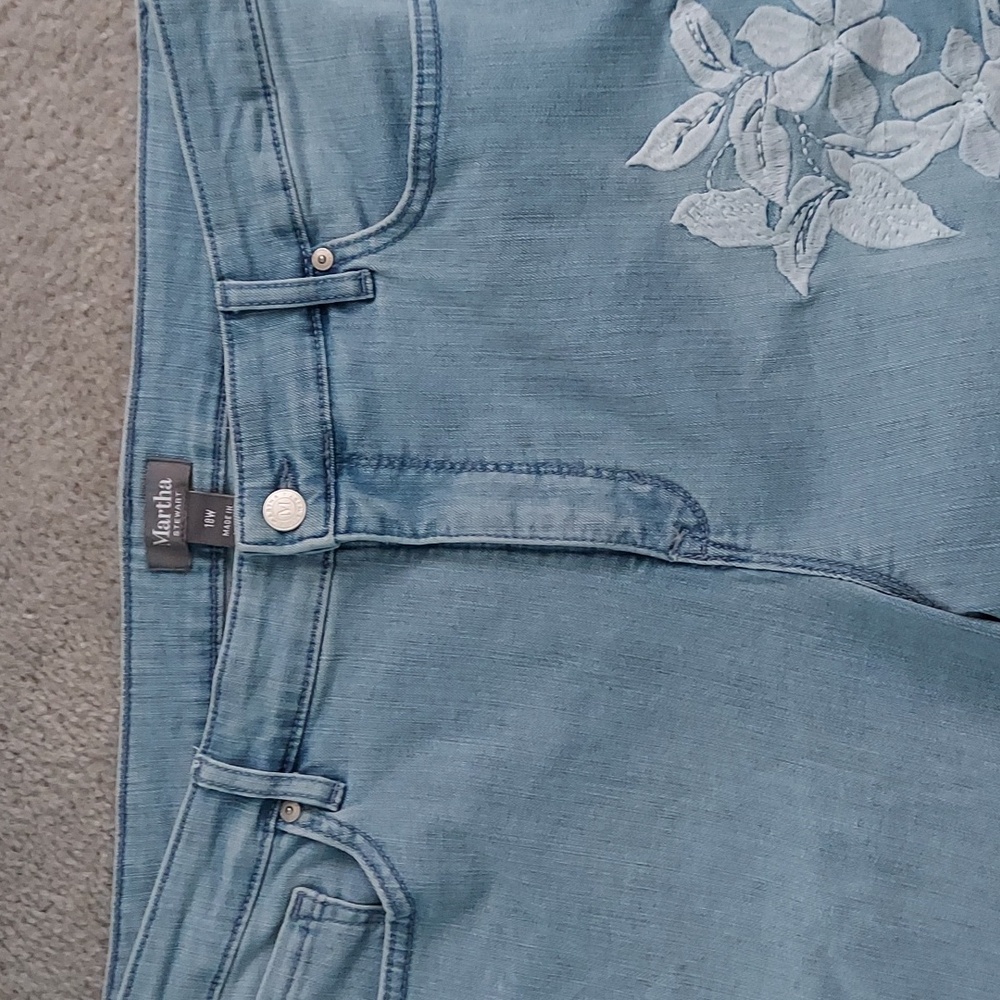 Martha Stewart Jeans - Picture 4 of 10